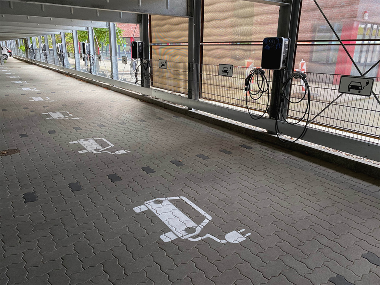 Last­management bei Elektrotechnik SF in Grub am Forst